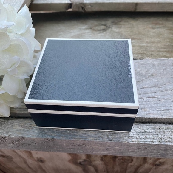 NWT MACY’S RHODOLITE GARNET & WHITE SAPPHIRE HEART MOM STERLING SILVER NECKLACE - Picture 10 of 12